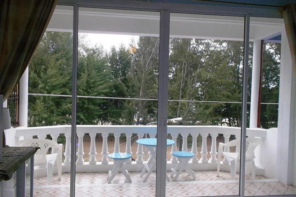 Cha-Am Seaside Hotel Екстер'єр фото
